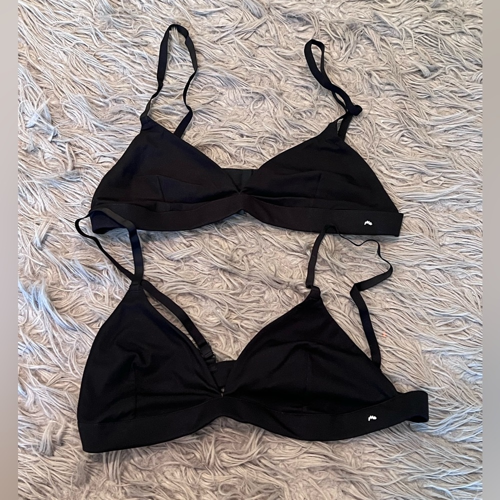 New Me Undies 2 × Black Bralette Large Meundies